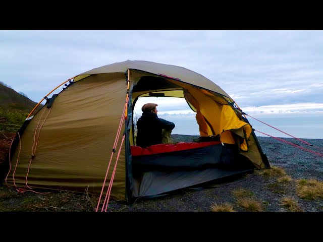 Winter Wild Camping on the Edge of a Cliff - Back in the  Hilleberg Allak 2