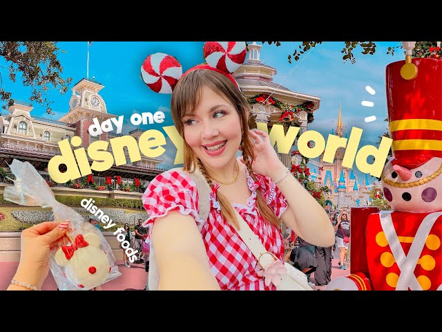OUR FIRST DAY AT DISNEYS MAGIC KINGDOM DURING CHRISTMAS 🏰 & Disney Food Reviews! Disney World Vlogs