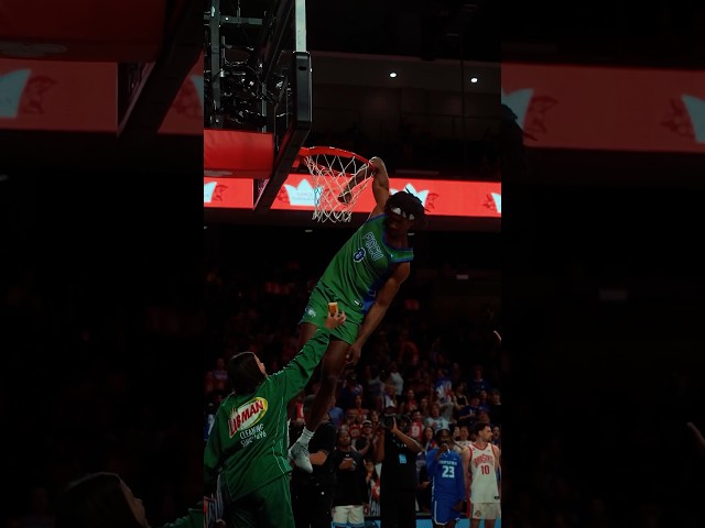 Out of 60, would you score this dunk? #fgcu #marchmadness #ncaa #slamdunkcontest