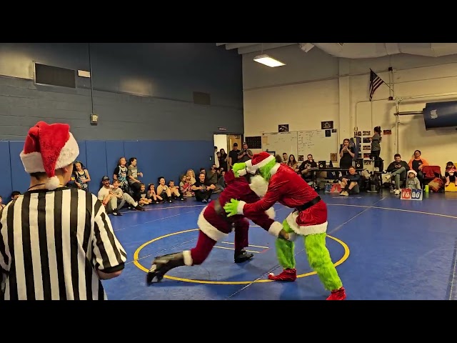 Team AWA Santa vs the Grinch 2023