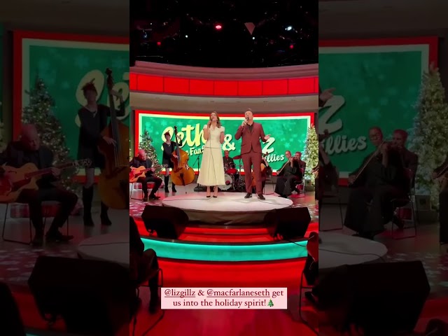 Liz Gillies and Seth MacFarlane - That Holiday Feeling (Live from The View)