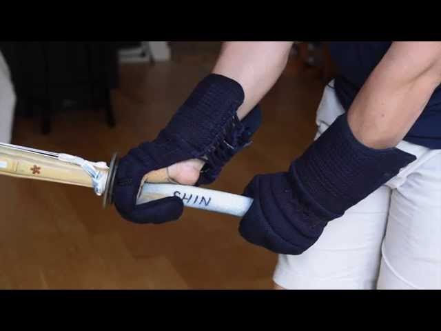 How to Grip Your Shinai for Better Tenouchi in Kendo