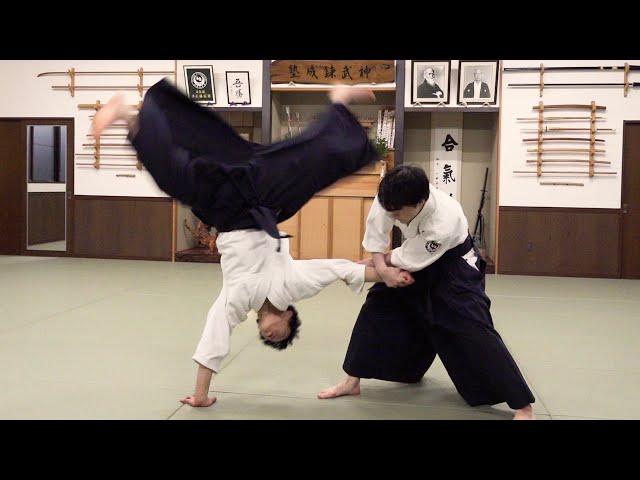 No matter how much you are thrown by the opponent, no problem! 【Aikido】