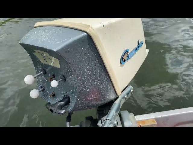 1962 63 Commodore 7.5hp by West Bend antique outboard AOMCI