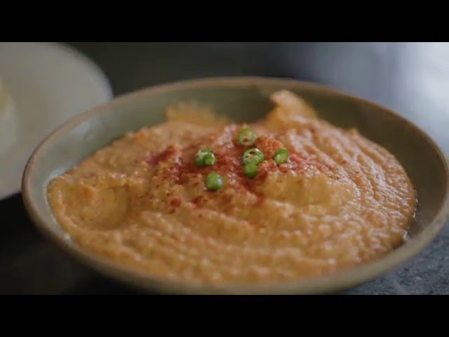 How to make delicious Roasted pepper hummus by Katie Pix - Food with Chetna