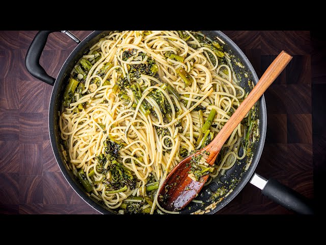 Roasted Broccolini Pasta with Toasted Breadcrumbs