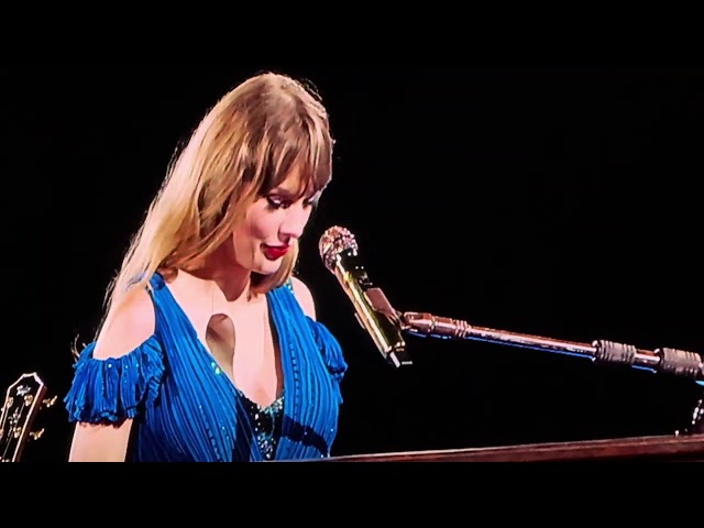 Teardrops on my guitar - Taylor Swift. Secret song, Melbourne night three