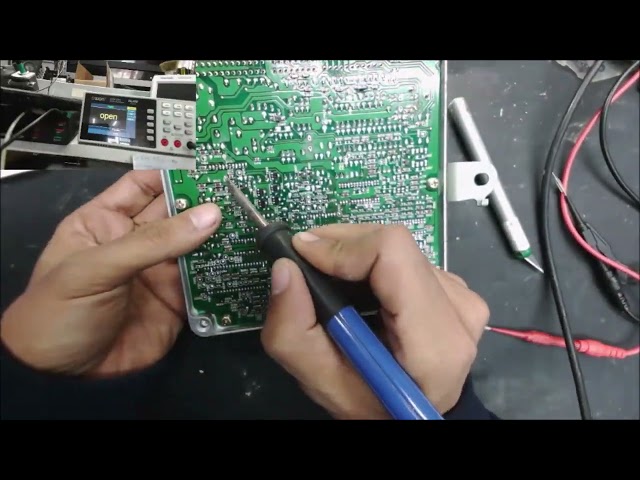 car wont start bad EMC car computer leaked capacitors causing corrosion and broken traces