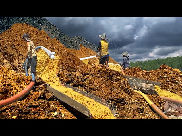MY COUNTRY OF INDONESIA, GOLD MINING AREA IN INDONESIA~ FOUND GOLD NUGGETS~खजाना
