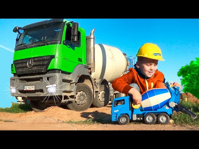 Funny Alex Ride on Power Wheel Truck Mixer to Help Man Tractor Real and Car Toy