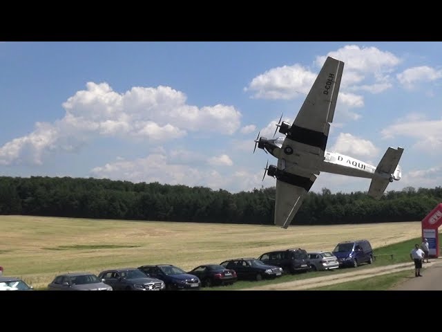 ALARM: AFTER A PERFECT FLIGHT CRASHES THE JU-52 HUGE RC SCALE AIRPLANE