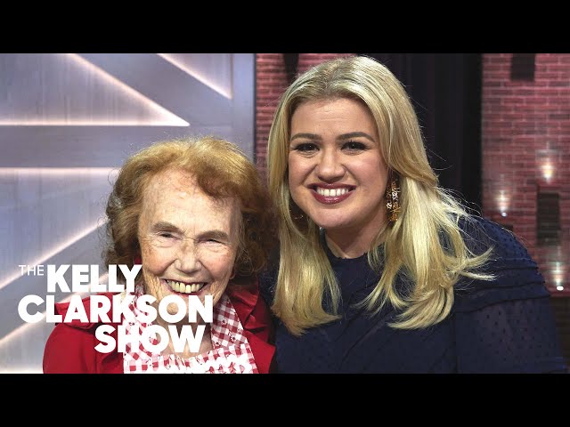Jay Leno, Kelly And Bryce Vine Bake With 100-Year-Old Marjorie Johnson | The Kelly Clarkson Show