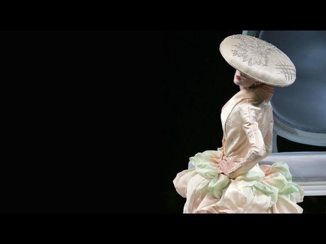 How Galliano Soars With "Madama Butterfly" at Dior Couture 2007?