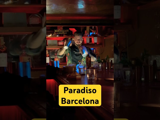 Shake it 🔥 #cocktails #paradiso #youtubeshorts #mixology