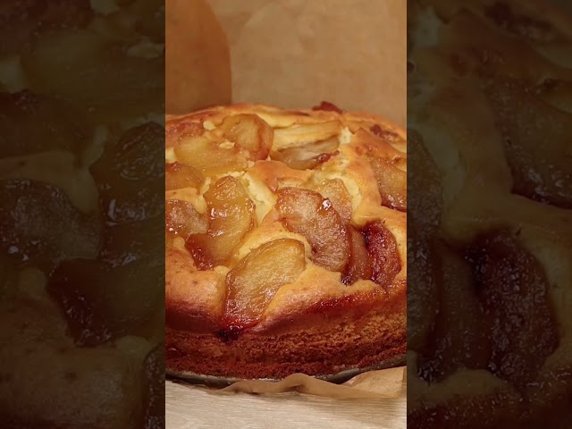 3 apples and 10 minutes for this delicious apple cake