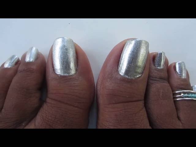 Silver Party Toe Nails