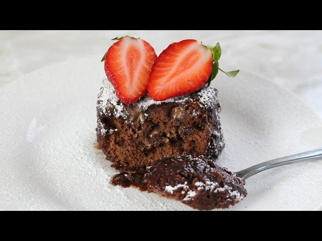 Microwave Nutella Mug Cake | Easy Microwave Chocolate Cake Recipe