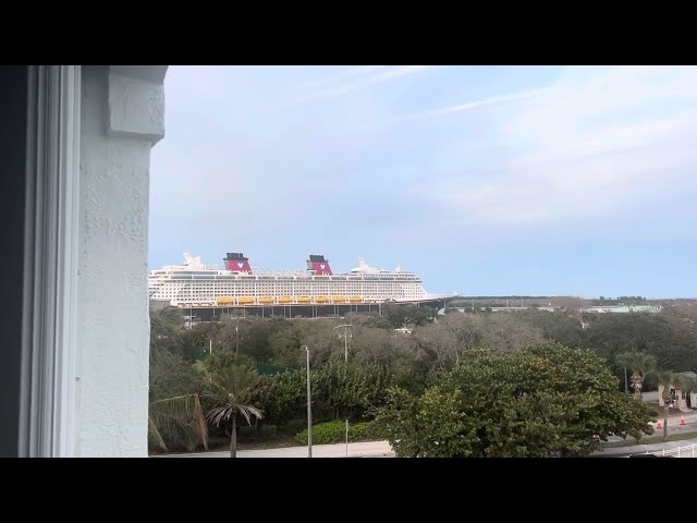 Disney Cruise Ship Blows Horn & Plays music of Shows 4k