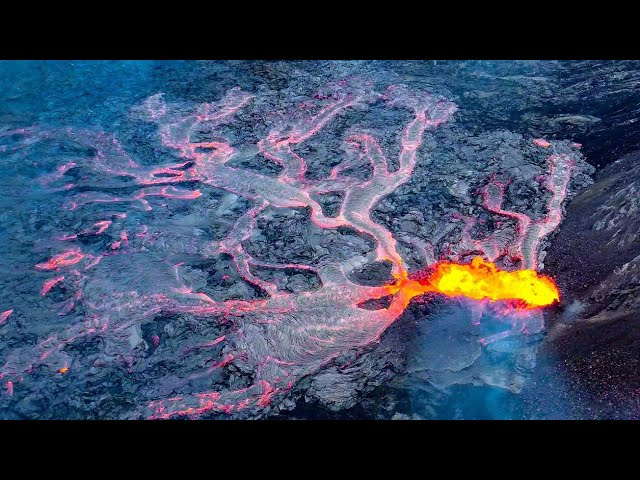 LAVA IS BURSTING FROM 5 VENTS! UNCUT 17 min DRONE FLIGHT OVER THE ICELAND VOLCANO AREA!-Sep 11, 2021