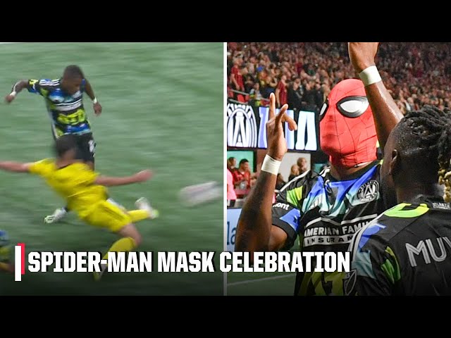 Xande Silva celebrates goal with a Spider-Man mask 🤣🕷️ | ESPN FC