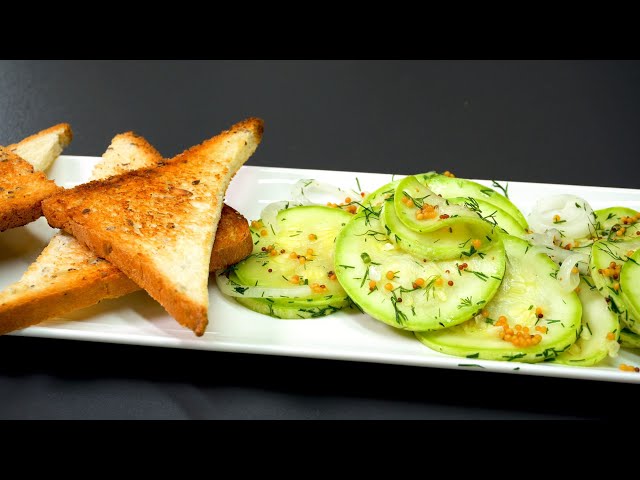 In summer I don't fry or bake zucchini anymore! 😋 That's how I cook! Easy Zucchini Recipe!