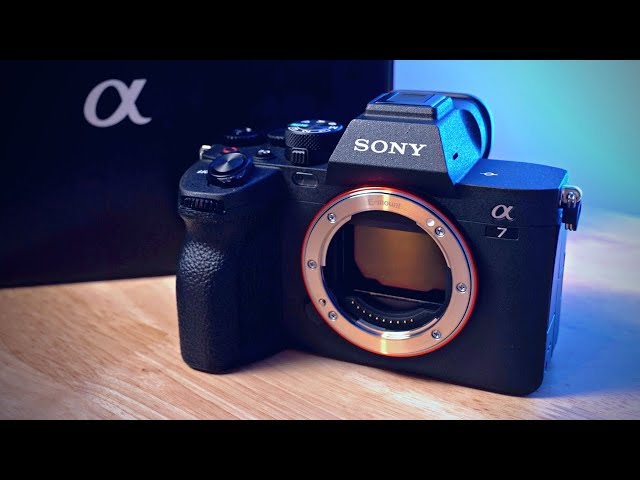 Sony a7 IV Unboxing and First Impressions!