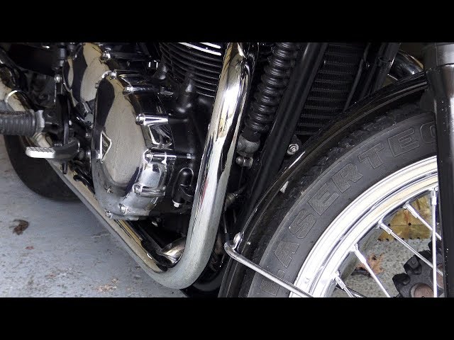 custom Triumph bonneville T100, how to remove Bluing/scratches from motorcycle Exhausts!
