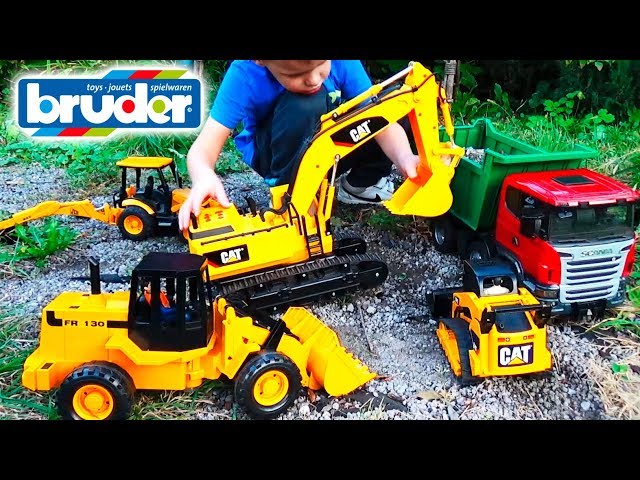 Excavator for Children | Trucks for kids | Construction Vehicles and Super truck Bruder Kids videos