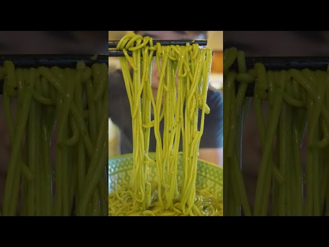 MYSTERIOUS Matcha Green tea instant noodles (day 20)
