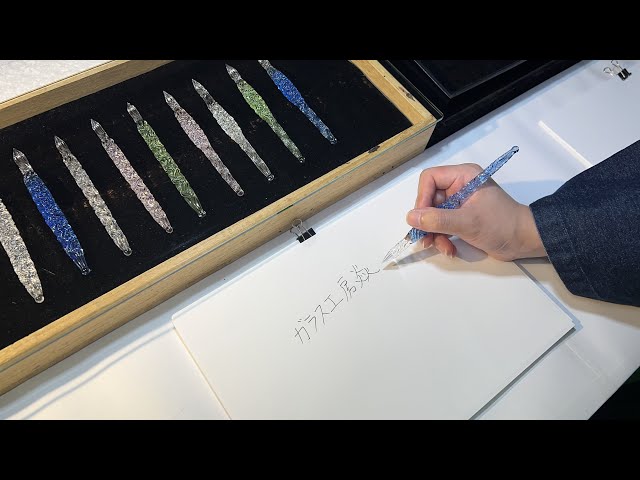 The process of making a glass pen. The world's first hard glass pen made by Japanese craftsmen