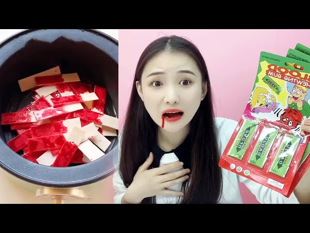 The Chewing Gum Makes You Bloody After You Eat It! | Funny Playshop | Prank Challenge