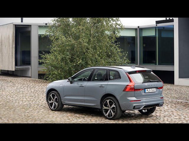 Volvo Plug-In Hybrids Get A Huge Upgrade! I Drive The Facelift XC60 T8 For The First Time (450hp)