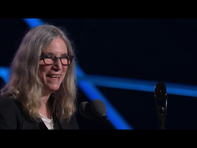 Patti Smith Inducts Lou Reed at the 2015 Rock & Roll Hall of Fame Induction Ceremony