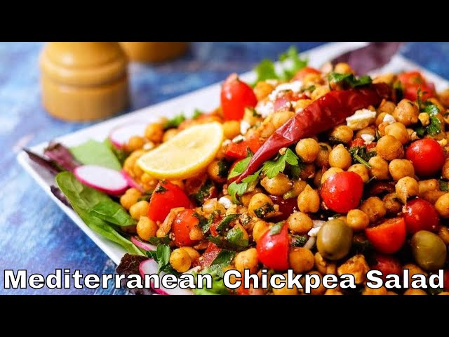 Mediterranean Chickpea Salad | The Delicious Crescent