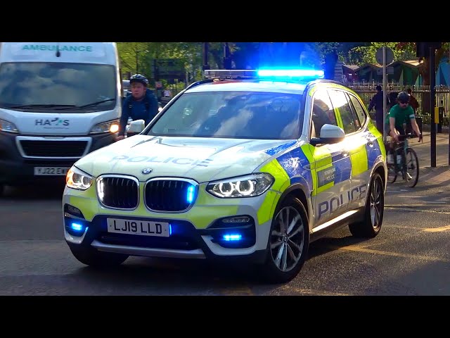 Metropolitan Police BMW X3 Area Car emergency lights + siren
