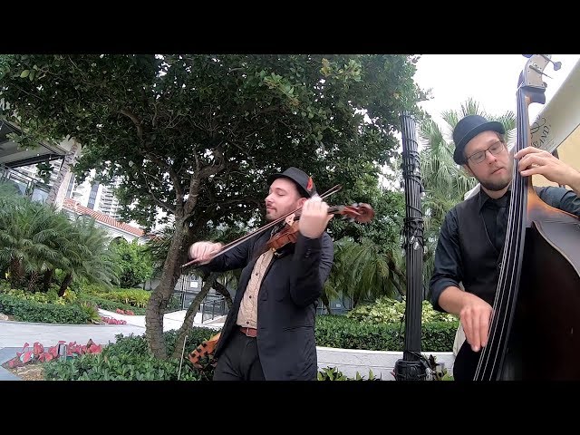 Fly me to the Moon (5 String Swing Duo)