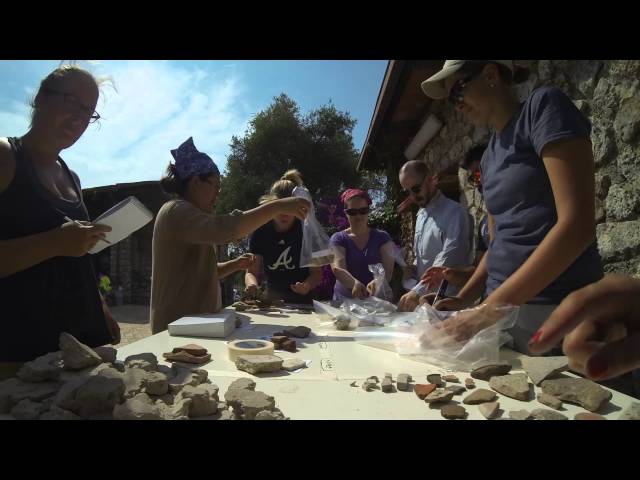 The Cosa Excavations: Pottery Sorting / June 19