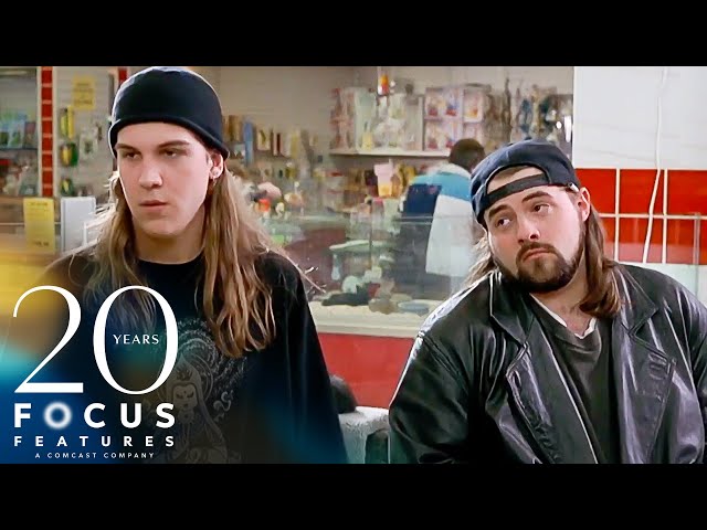 Mallrats | Brodie Introduces TS to Jay & Silent Bob
