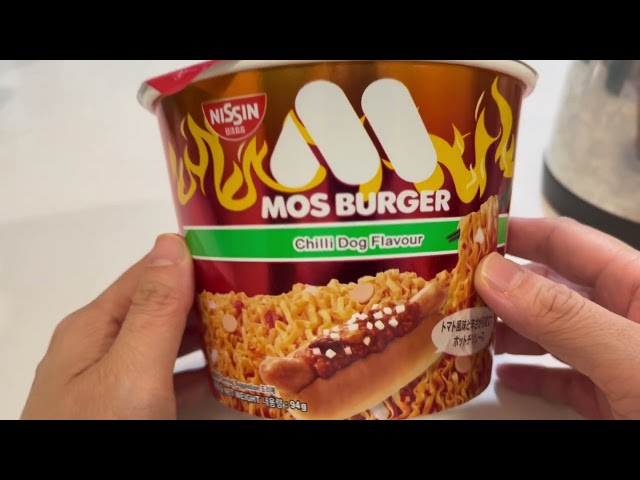 MOS Burger Chilli Dog Soup Instant Noodle and Cheese Burger dry instant noodle