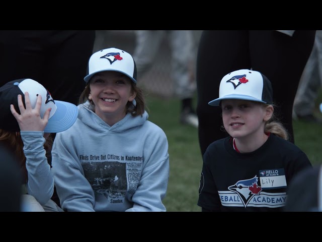 Today, and every day, we support women and girls playing baseball across Canada!
