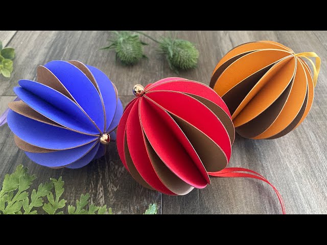 DIY Honeycomb Ball Ornament (Two-Tone) | Christmas Crafts