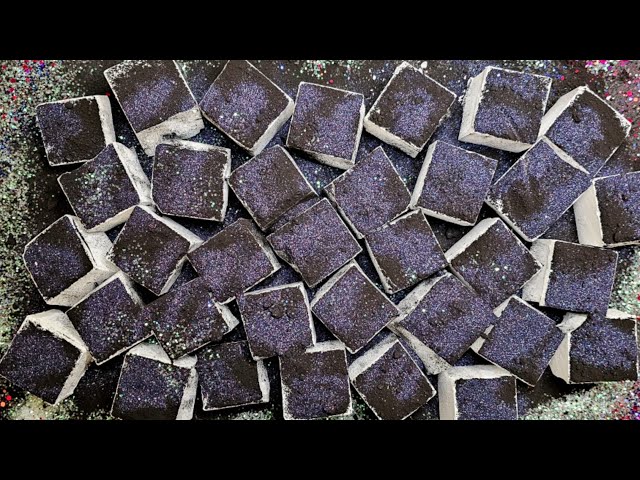 Black Iron Oxide on Gymchalk Cubes 🖤🤍 - ASMR Gym Chalk Crush - Stress Relief. Pls Subscribe. 🤍🖤