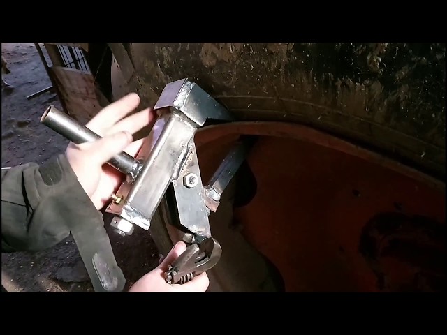 How to use Bead Breaker Tool without removing the wheel | Dejantare anvelopa fara demontarea rotii