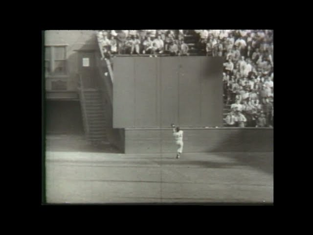 Willie Mays makes "THE CATCH"! His famous over-the-shoulder grab is one of the best EVER!