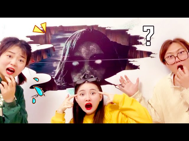 There Is A Ghost Behind Me! | Funny Playshop | Prank Game