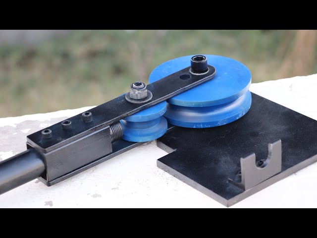 How To Make A Pipe Bender || DIY Round Pipe Bending Machine