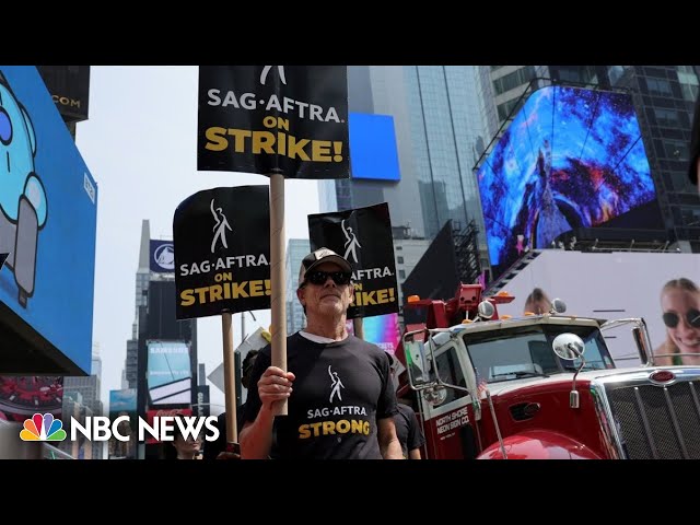 Actors hit picket lines for first full week of strike