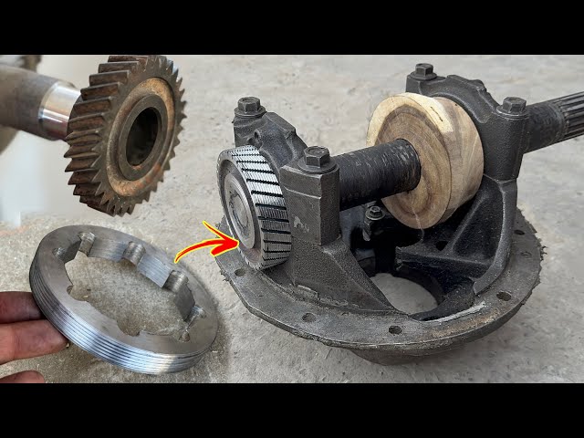 Don't Lose Your Aim // How credible Mechanic Repaired Damaged thread of Truck Differential Gear box