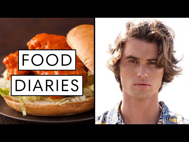 Everything 'Outer Banks' Star Chase Stokes Eats in a Day | Food Diaries: Bite Size | Harper's BAZAAR