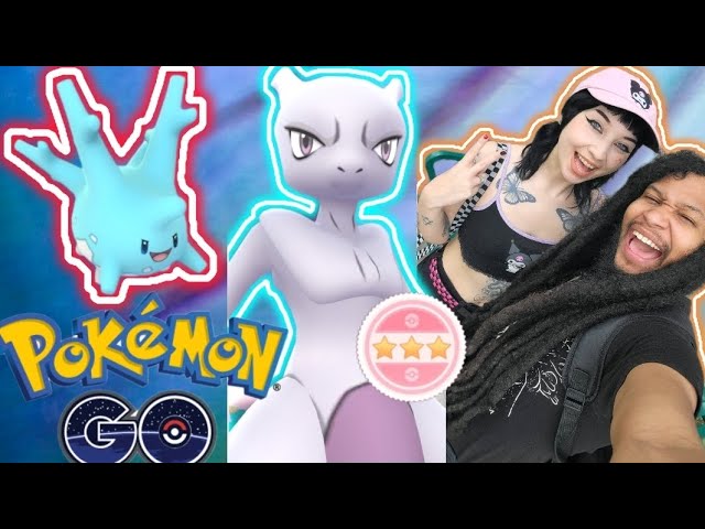 MAXING HUNDO MEWTWO & SHINY CORSOLA IN THE HOUSE? - Pokémon Go